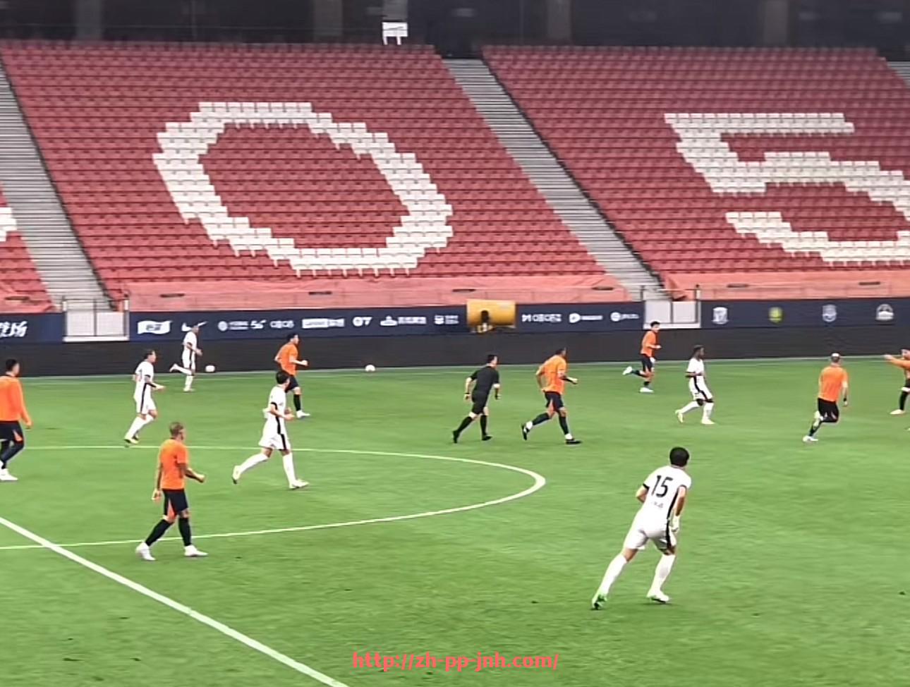 金年会-NBA总决赛裁判名单及执法争议分析