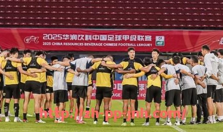 金年会-世俱杯历届金球奖得主回顾与点评：传奇球员荣耀瞬间汇总