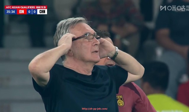 金年会-法甲主教练能力评分与战术执行力评价